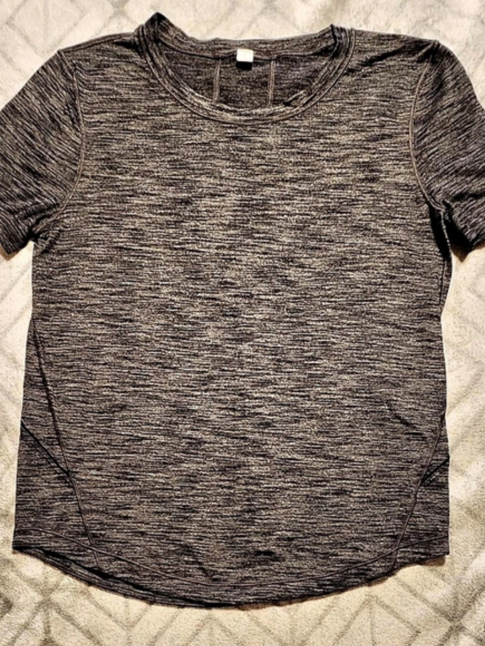 lululemon Back in Action Short Sleeve Athletic Top Gray Size 4